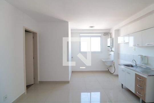 Sala, Cozinha e Área de Serviço de kitnet/studio à venda com 1 quarto, 33m² em Brás, São Paulo