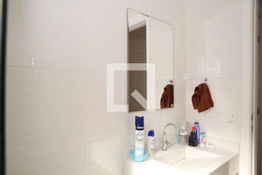 Banheiro Social de apartamento para alugar com 2 quartos, 49m² em Ocian, Praia Grande