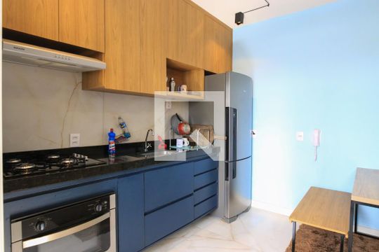 Cozinha de apartamento para alugar com 2 quartos, 55m² em Vila Industrial, São José dos Campos