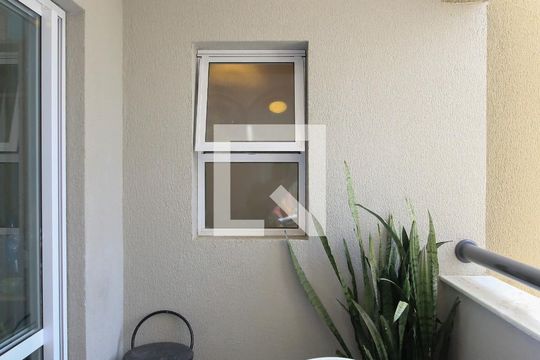 Sacada de apartamento para alugar com 2 quartos, 55m² em Vila Industrial, São José dos Campos