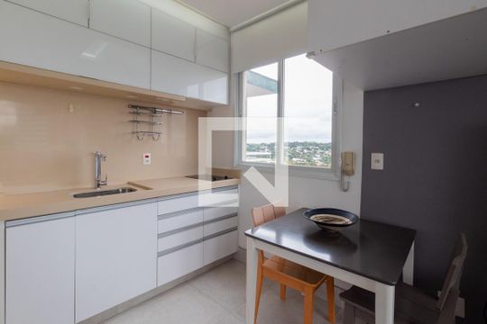 Studio de kitnet/studio à venda com 1 quarto, 30m² em Pinheiros, São Paulo