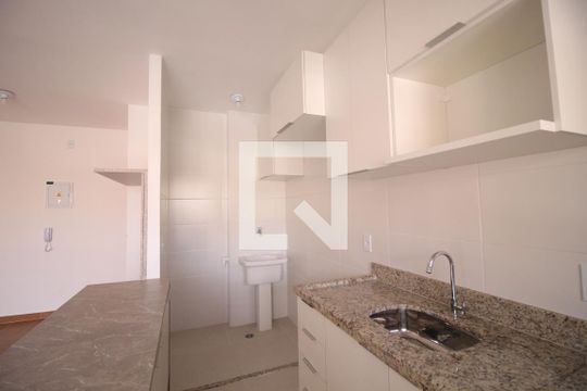 Cozinha de apartamento para alugar com 2 quartos, 50m² em Jardim São Paulo, São Paulo