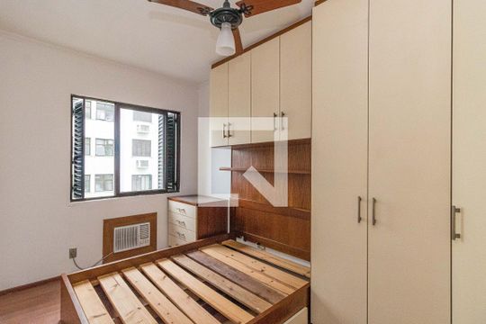 Apartamento à venda com 2 quartos, 52m² em Sarandi, Porto Alegre