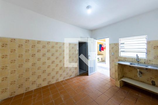 Sala/Cozinha de casa para alugar com 1 quarto, 35m² em Vila Prudente, São Paulo