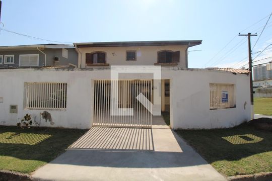 Fachada de casa à venda com 4 quartos, 390m² em Parque Alto Taquaral, Campinas
