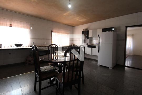 Cozinha de casa à venda com 4 quartos, 390m² em Parque Alto Taquaral, Campinas