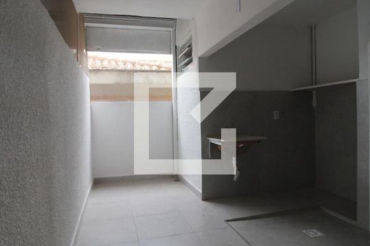 Área de Serviço e Quintal de apartamento para alugar com 2 quartos, 120m² em Novo Taquaral, Campinas