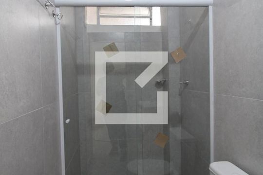 Banheiro de apartamento para alugar com 2 quartos, 120m² em Novo Taquaral, Campinas