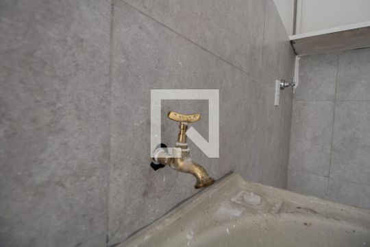 Área de Serviço e Quintal de apartamento para alugar com 2 quartos, 120m² em Novo Taquaral, Campinas