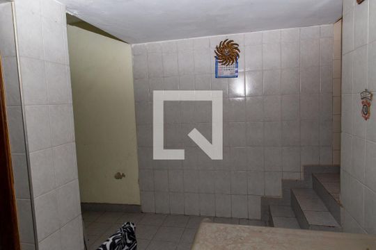Hall de casa à venda com 3 quartos, 180m² em Piraporinha, Diadema