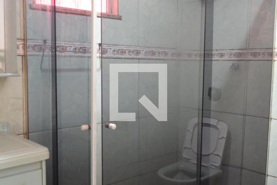 Banheiro da Suíte de casa para alugar com 2 quartos, 100m² em Taquara, Rio de Janeiro