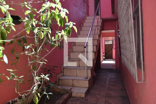 Área Externa de casa de condomínio para alugar com 2 quartos, 100m² em Taquara, Rio de Janeiro
