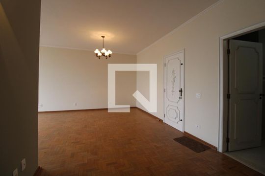 Sala de apartamento à venda com 3 quartos, 200m² em Centro, Campinas