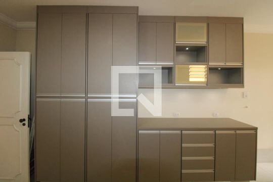 Copa e Cozinha de apartamento à venda com 3 quartos, 200m² em Centro, Campinas