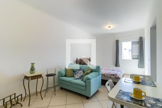 Kitnet/Studio para alugar com 1 quarto, 34m² em Centro, Campinas