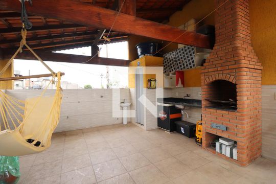 Churrasqueira de casa de condomínio para alugar com 3 quartos, 125m² em Jardim Guilhermino, Guarulhos