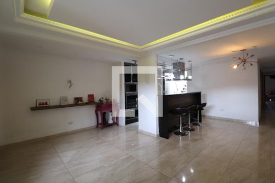 Casa de Condomínio para alugar com 3 quartos, 125m² em Jardim Guilhermino, Guarulhos