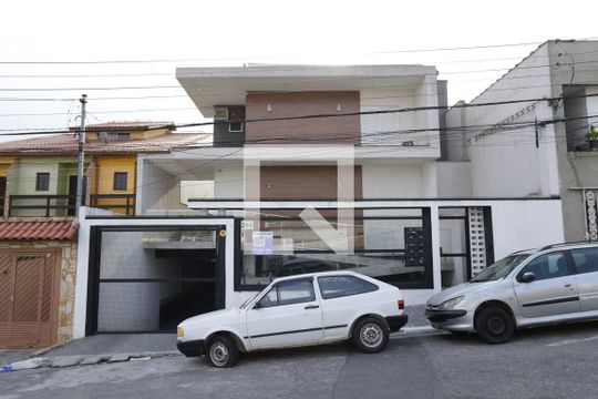Fachada de casa de condomínio à venda com 2 quartos, 80m² em Jardim Popular, São Paulo