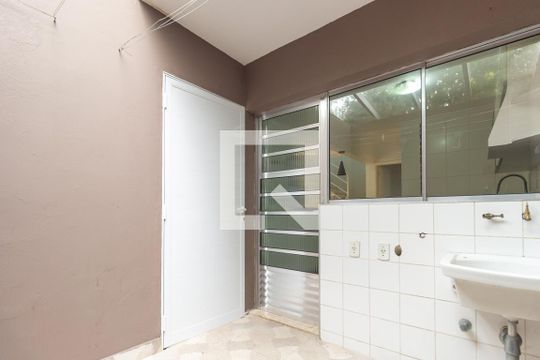 Área de Serviço de casa à venda com 3 quartos, 240m² em Vila Nova Alba, São Paulo