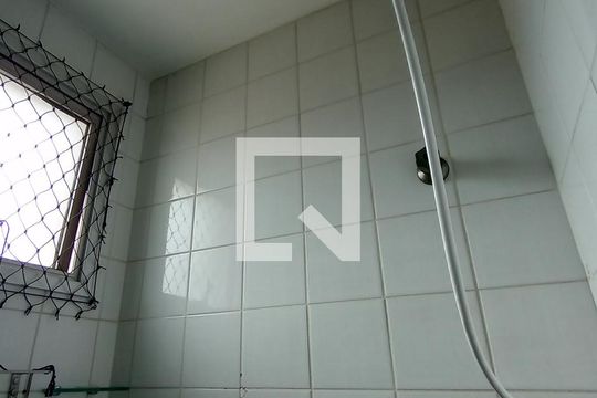 Banheiro de apartamento à venda com 2 quartos, 58m² em Vila Buenos Aires, São Paulo