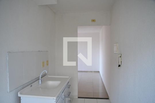 Cozinha e Área de Serviço de apartamento para alugar com 2 quartos, 48m² em Jardim Ísis, Cotia