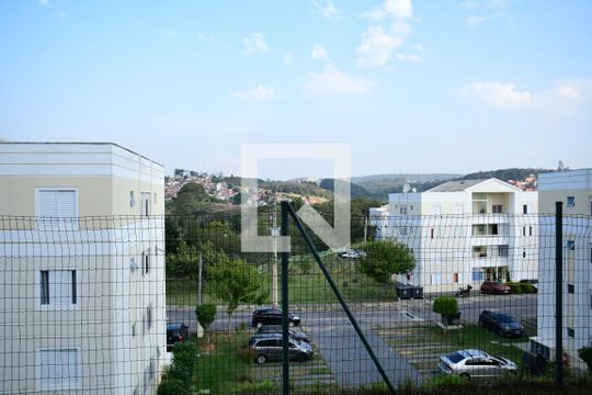 Vista do quarto 1  de apartamento para alugar com 2 quartos, 48m² em Jardim Ísis, Cotia