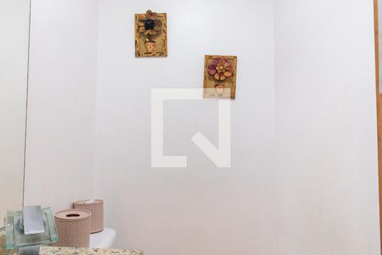 Lavabo de casa à venda com 3 quartos, 130m² em Jardim das Vertentes, São Paulo