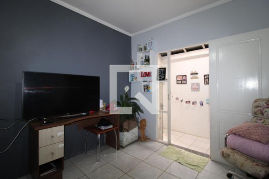 Sala de casa à venda com 2 quartos, 180m² em Jardim Myrian Moreira da Costa, Campinas