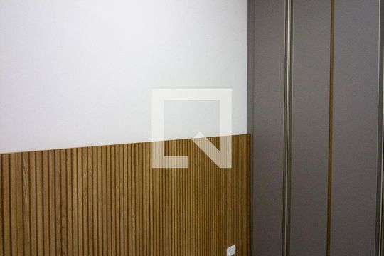 Quarto e Sala de kitnet/studio para alugar com 1 quarto, 28m² em Luz, São Paulo