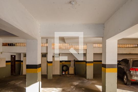 Garagem de apartamento à venda com 3 quartos, 130m² em Santa Lúcia, Belo Horizonte