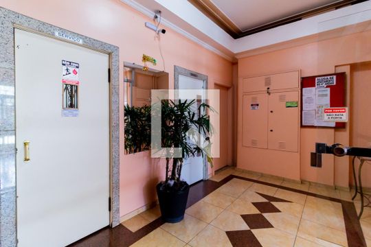 Hall dos Elevadores de apartamento para alugar com 1 quarto, 50m² em Campos Elíseos, São Paulo