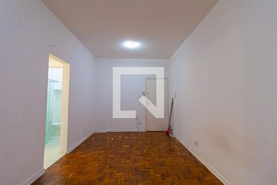 Sala/Quarto de kitnet/studio para alugar com 1 quarto, 20m² em Bela Vista, São Paulo