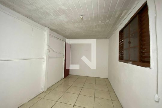 Quarto de apartamento para alugar com 1 quarto, 54m² em Santo Afonso, Novo Hamburgo