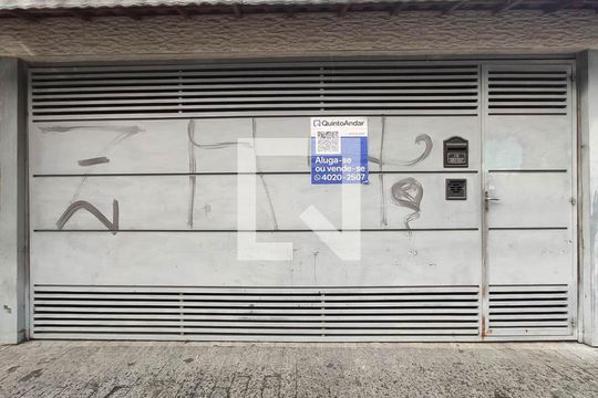 Fachada de casa à venda com 3 quartos, 140m² em Parque Edu Chaves, São Paulo