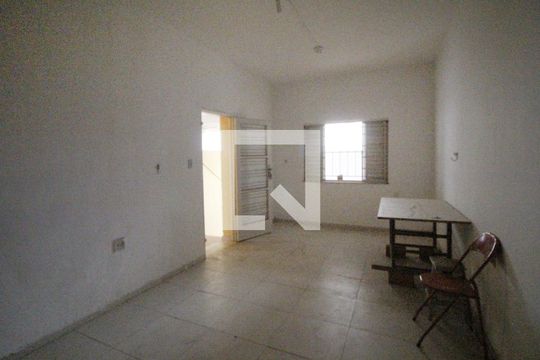 Depósito de casa para alugar com 3 quartos, 240m² em Centro, Sorocaba