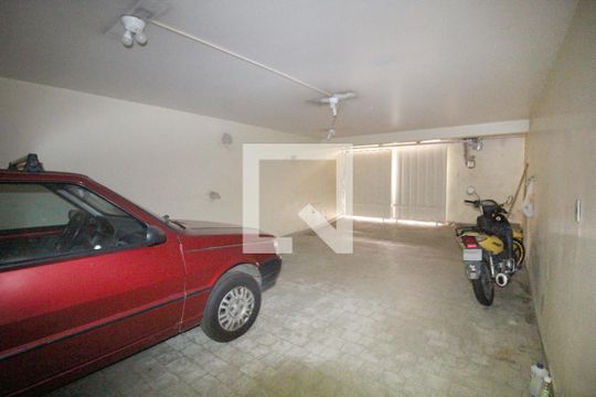 Garagem de casa para alugar com 3 quartos, 240m² em Centro, Sorocaba