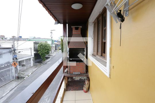 Sacada/Churrasqueira de casa à venda com 2 quartos, 180m² em Vila Constança, São Paulo