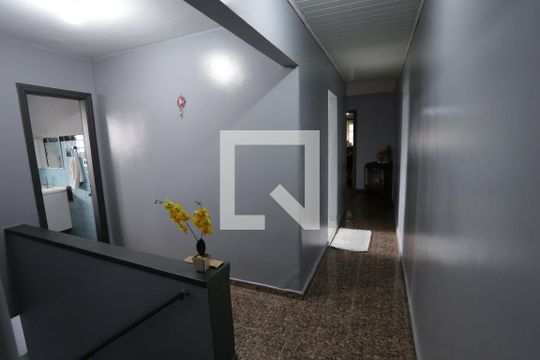 Hall de casa à venda com 2 quartos, 180m² em Vila Constança, São Paulo