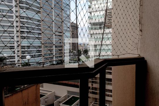 Sacada 1 de apartamento para alugar com 5 quartos, 600m² em Enseada, Guarujá