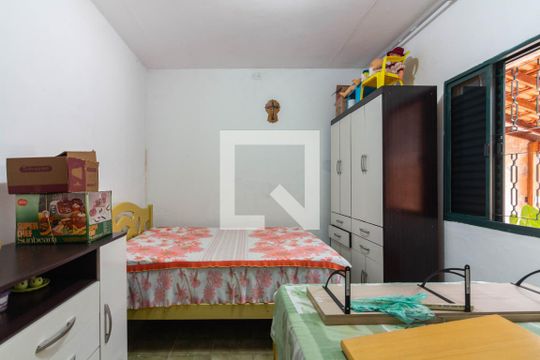 Quarto 1 de casa à venda com 2 quartos, 100m² em Moinho Velho, São Paulo