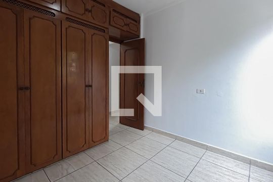 Quarto 1 de apartamento à venda com 3 quartos, 68m² em Vila Rachid, Guarulhos