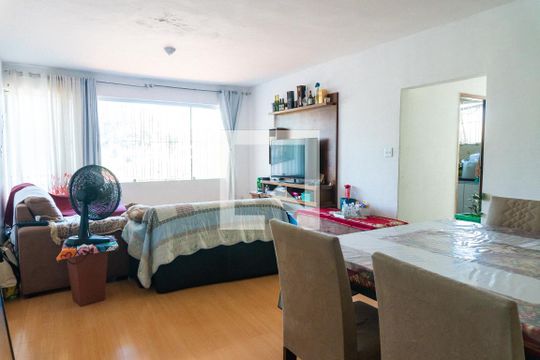 Sala de casa à venda com 5 quartos, 300m² em Vila do Encontro, 
