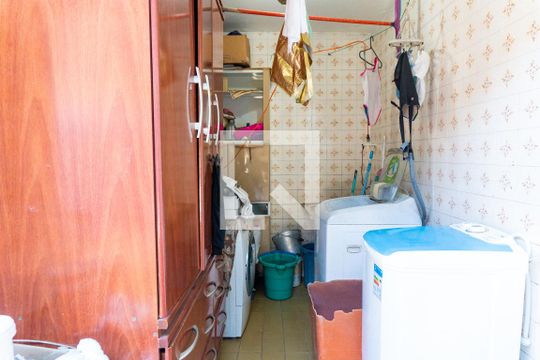 Área de Serviço de casa à venda com 5 quartos, 300m² em Vila do Encontro,