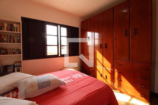 Quarto 1 de casa à venda com 3 quartos, 115m² em Cupecê, São Paulo