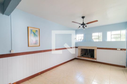 Sala de casa de condomínio à venda com 3 quartos, 158m² em Nonoai, Porto Alegre