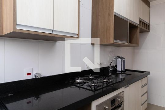 Cozinha de apartamento à venda com 2 quartos, 54m² em Recanto Quarto Centenário, Jundiaí
