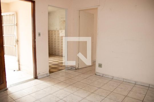 Sala 2 de casa à venda com 3 quartos, 360m² em Vila Mazzei, São Paulo