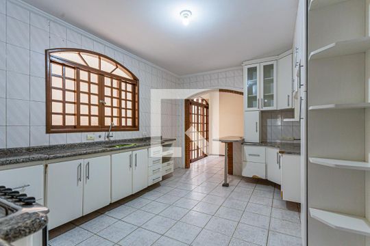 Cozinha de casa para alugar com 3 quartos, 217m² em Jardim Las Vegas, Santo André