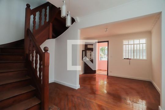 Casa à venda com 3 quartos, 200m² em Perdizes, São Paulo