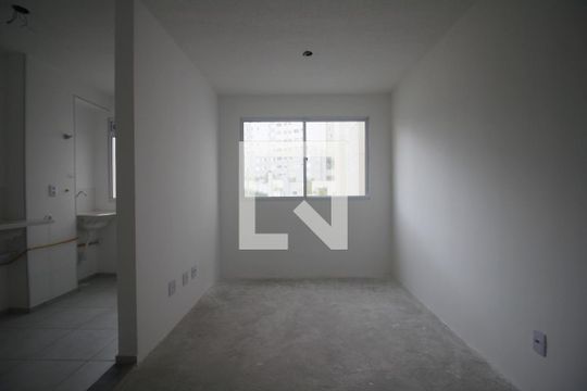 Apartamento à venda com 2 quartos, 47m² em Parque Reboucas, São Paulo